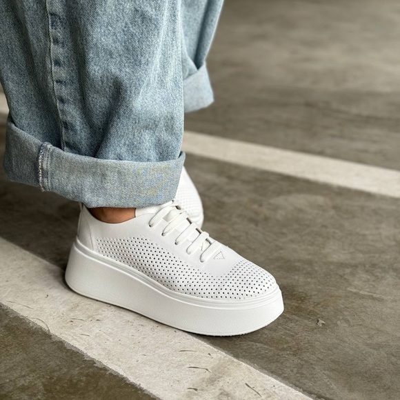 Women sneakers - Picture 6 of 6